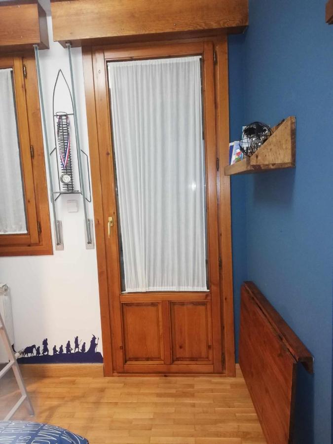 La Casa Del Gatico Apartment Lumbier Luaran gambar